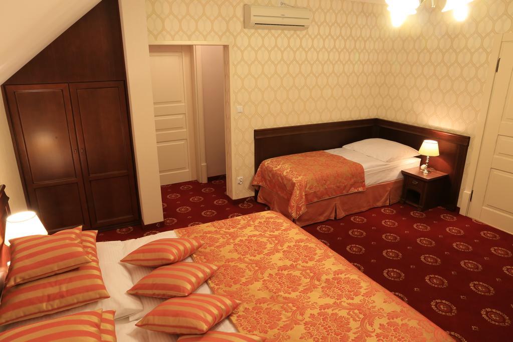 Hotel Kopernik Ciechocinek Zimmer foto