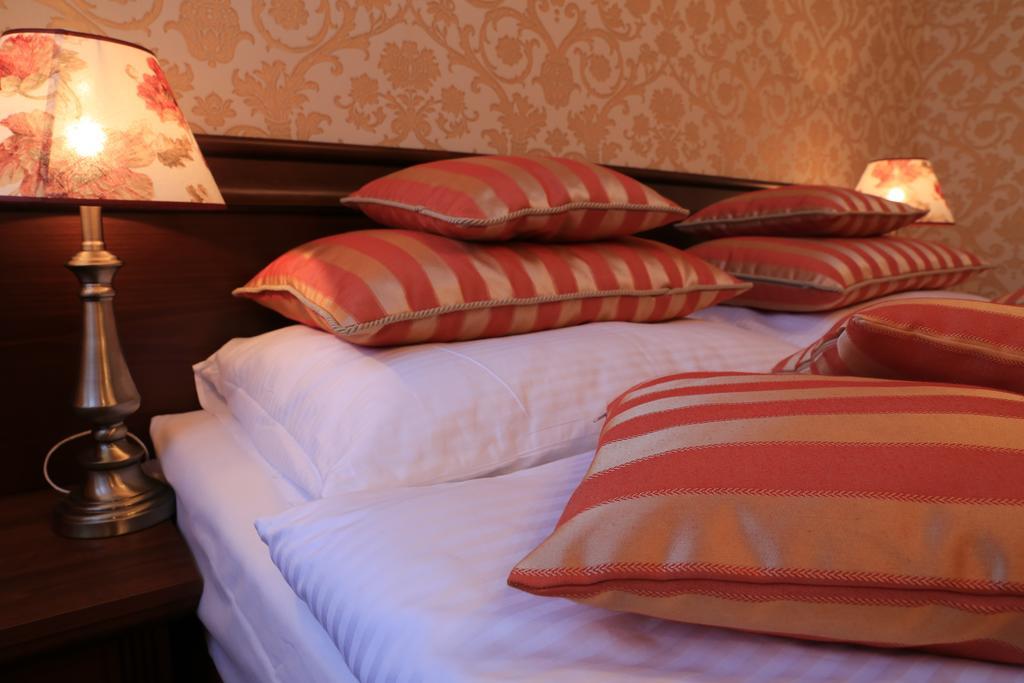 Hotel Kopernik Ciechocinek Zimmer foto