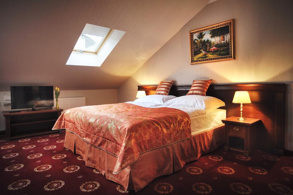 Hotel Kopernik Ciechocinek Zimmer foto