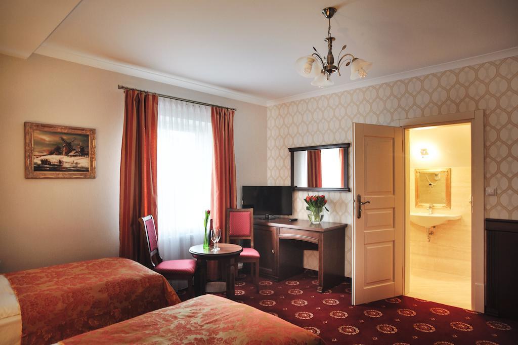 Hotel Kopernik Ciechocinek Zimmer foto